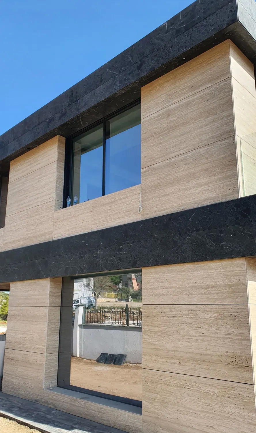 Light Veincut Travertine — 2